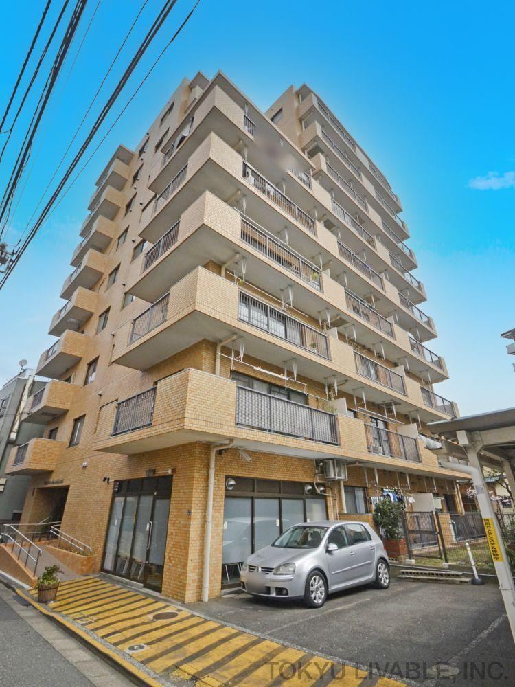 4LDK apartment in Itabashi Ward, Tokyo - Photo 1