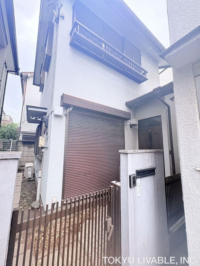 2LDK house in Toshima Ward, Tokyo - Photo 1