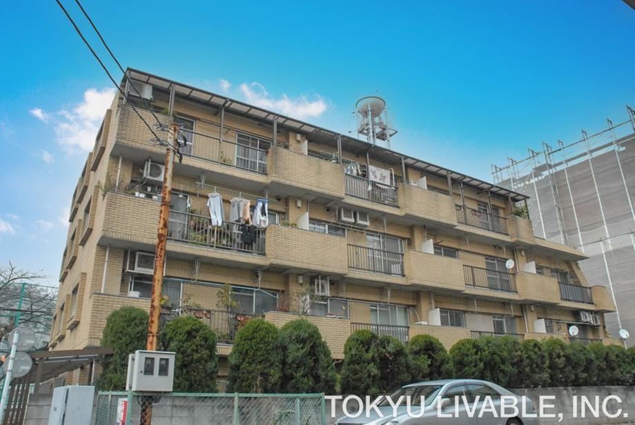 3LDK apartment in Setagaya Ward, Tokyo - Photo 1