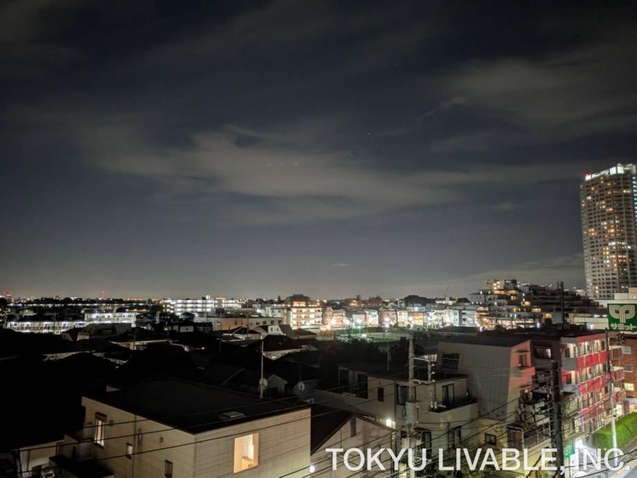 2LDK apartment in Nerima Ward, Tokyo - Photo 1