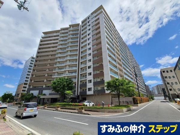 3LDK apartment in Kusatsu, Shiga - Photo 1