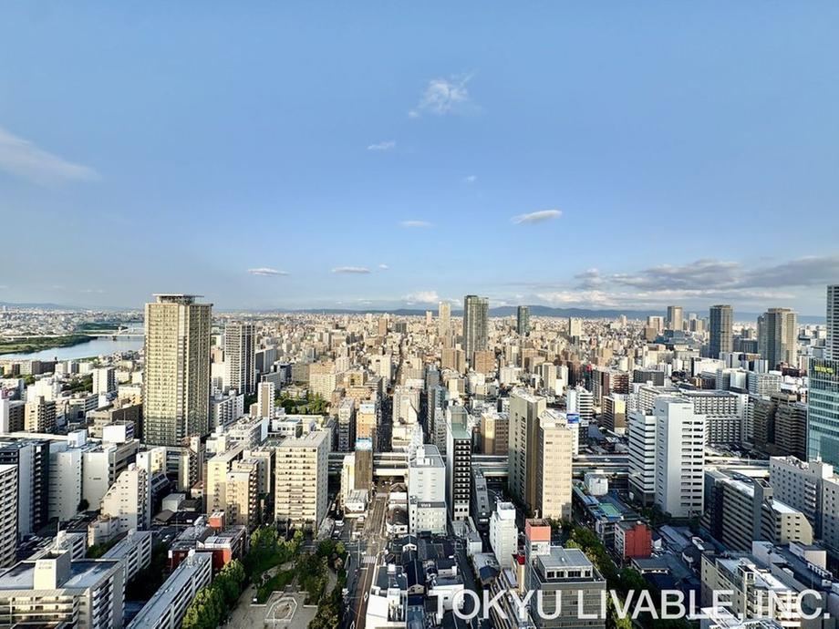2LDK apartment in Kita Ward, Osaka - Photo 1