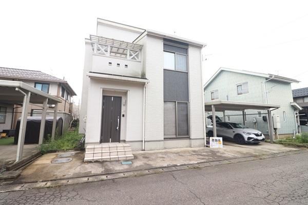 5LDK+S house in Sanjo, Niigata - Photo 1