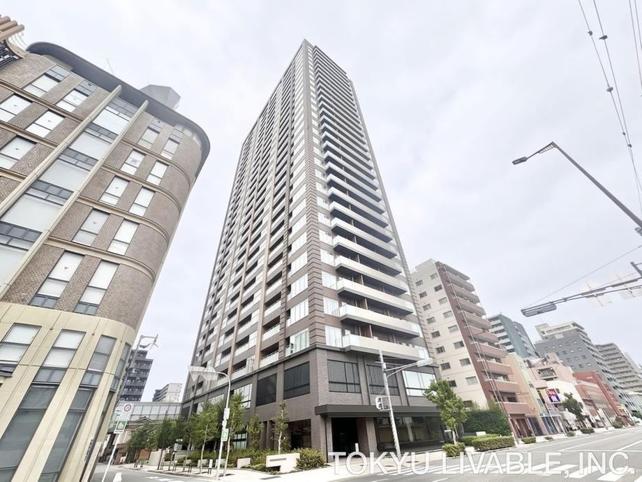 2LDK apartment in Chuo Ward, Osaka - Photo 1
