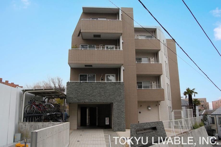 2LDK apartment in Ota Ward, Tokyo - Photo 1