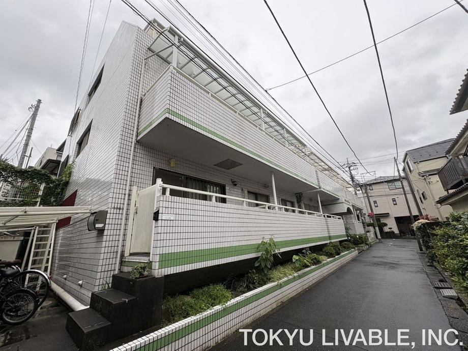 1LDK apartment in Nakano Ward, Tokyo - Photo 1