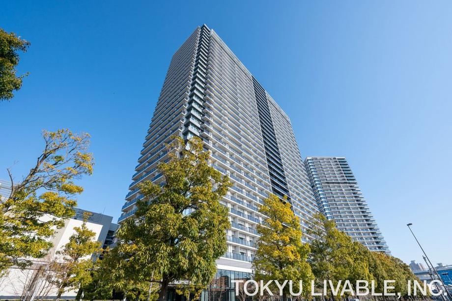 2LDK apartment in Koto Ward, Tokyo - Photo 1