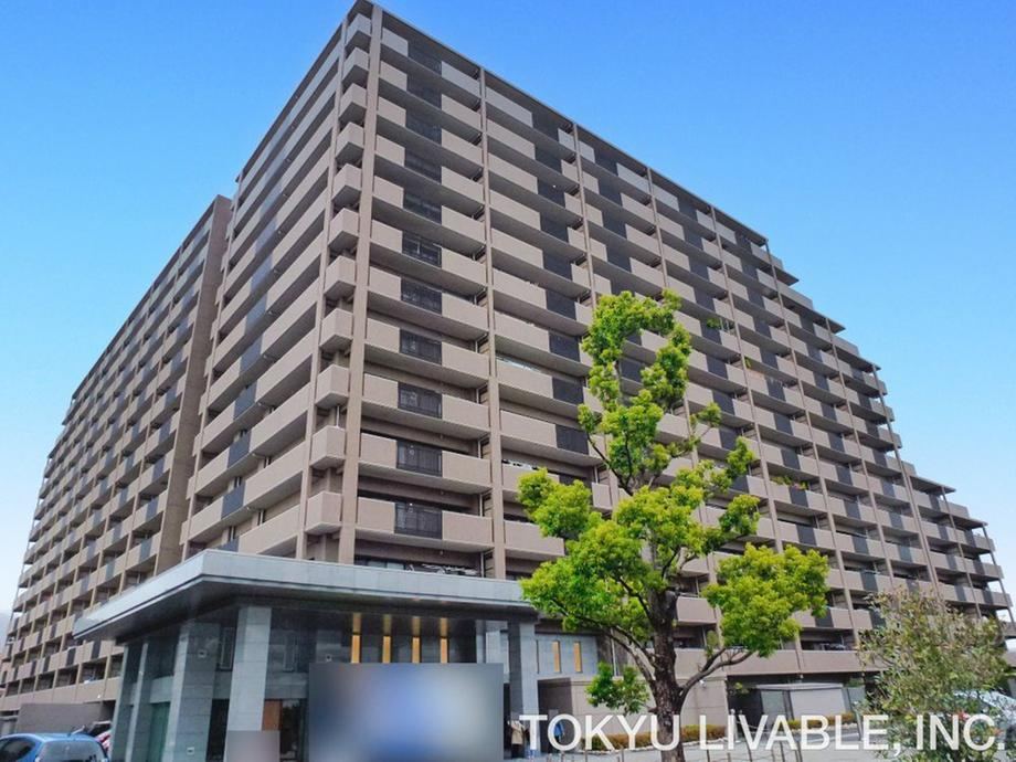 3LDK apartment in Mino, Osaka - Photo 1