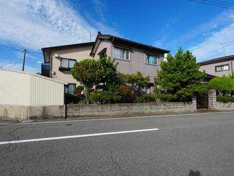 plot of land in Sakata
