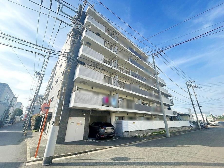 3LDK apartment in Tsurumi Ward, Yokohama, Kanagawa - Photo 1