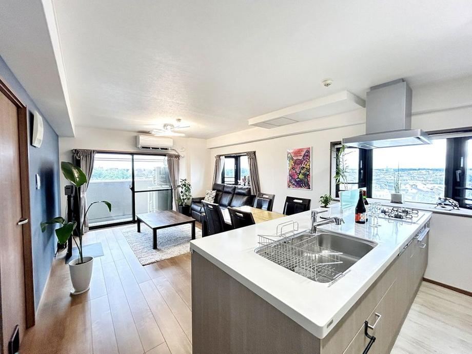 2LDK apartment in Niiza, Saitama - Photo 1