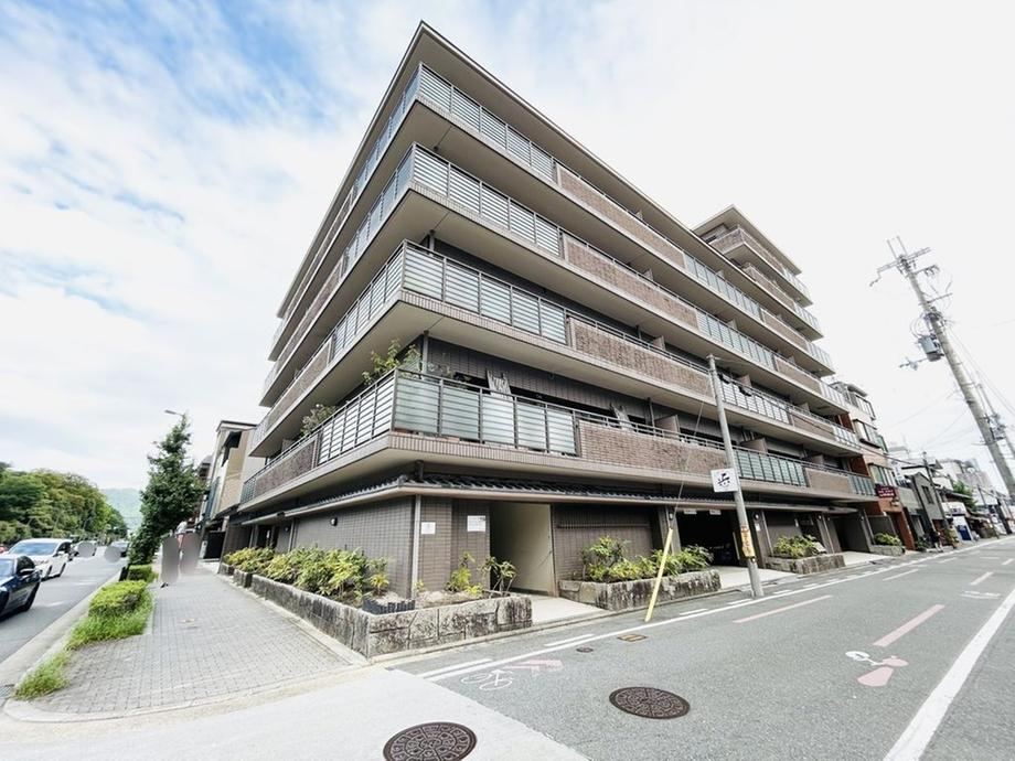 3LDK apartment in Nakagyo Ward, Kyoto - Photo 1