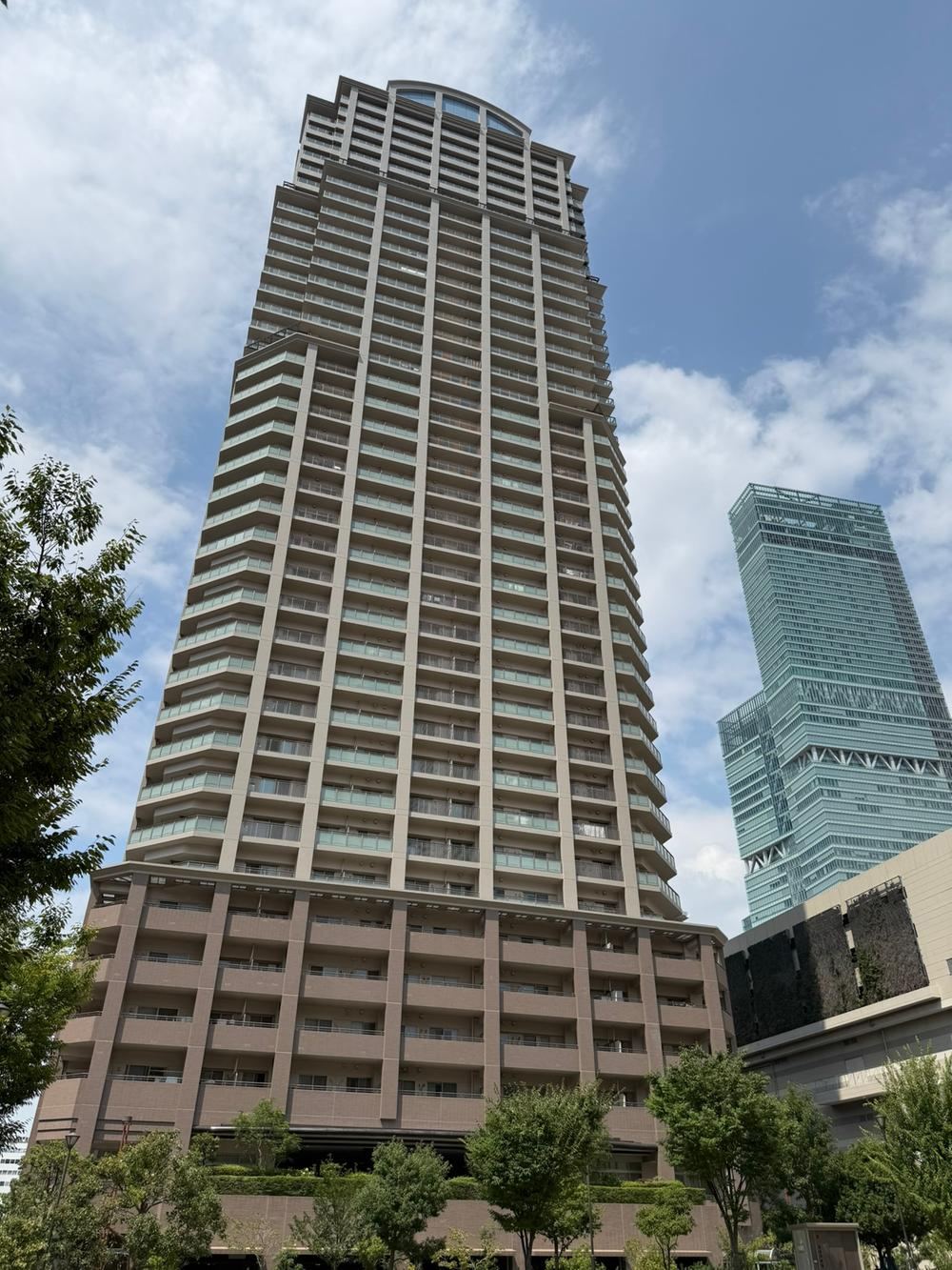 2LDK apartment in Abeno Ward, Osaka - Photo 1