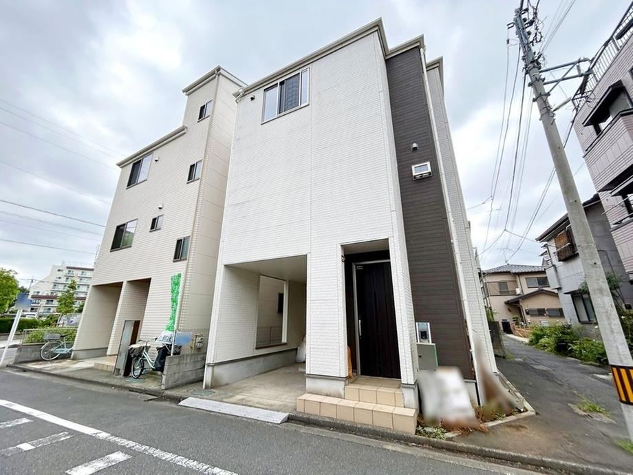 4LDK house in Warabi, Saitama - Photo 1