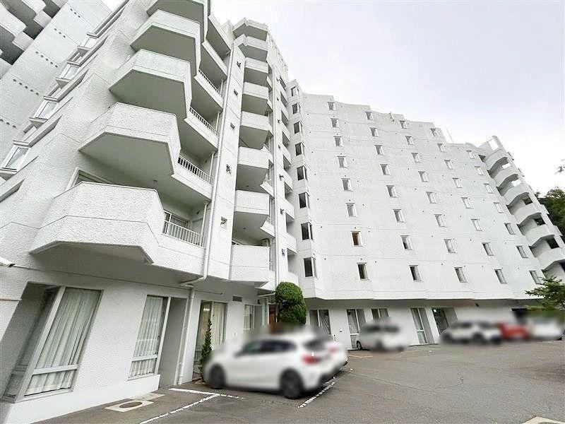 2DK apartment in Kita Ward, Kobe, Hyogo - Photo 1