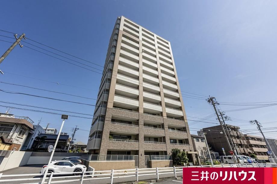3LDK apartment in Showa Ward, Nagoya, Aichi - Photo 1