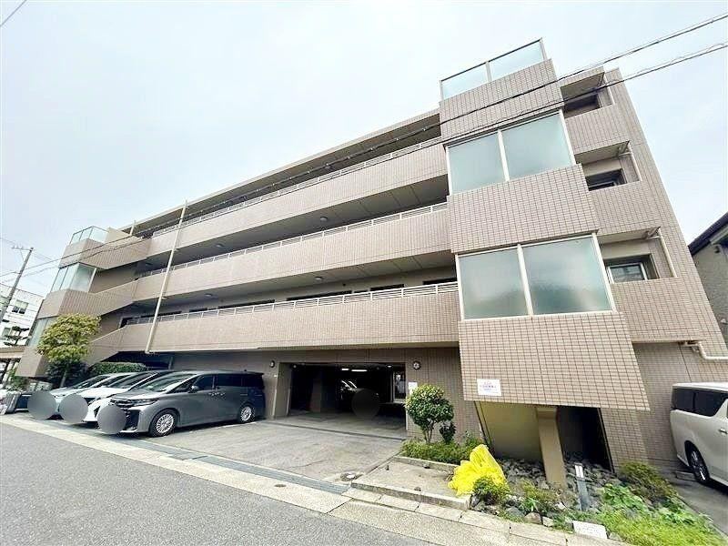 3LDK apartment in Chikusa Ward, Nagoya, Aichi - Photo 1