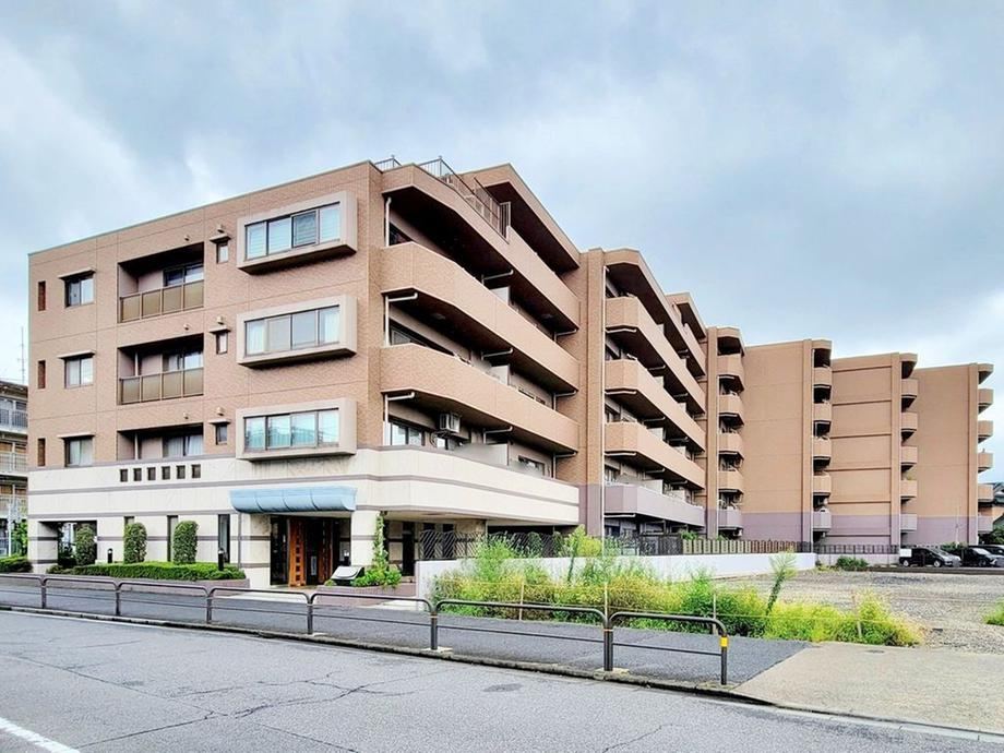 3LDK apartment in Adachi Ward, Tokyo - Photo 1