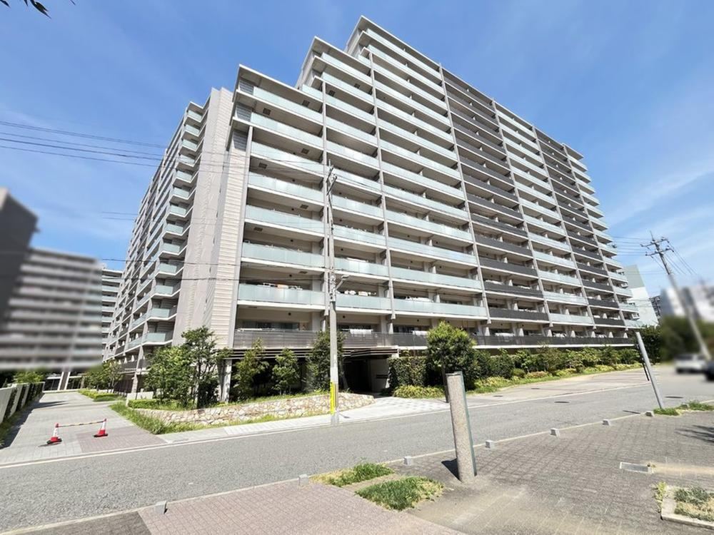3LDK apartment in Kita Ward, Sakai, Osaka - Photo 1