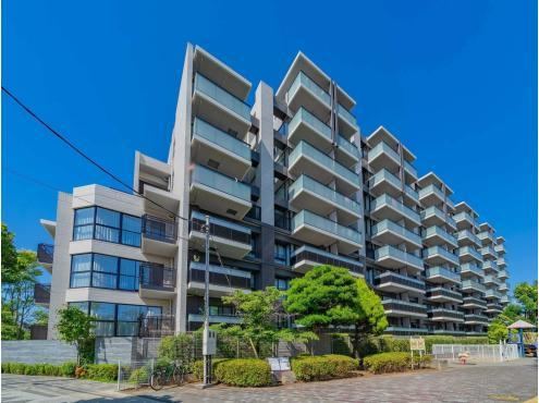 3LDK apartment in Setagaya Ward, Tokyo - Photo 1