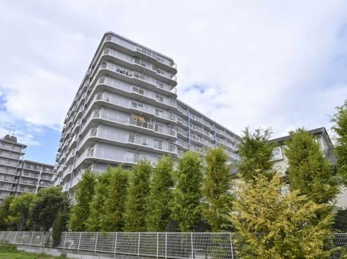 2LDK apartment in Kawaguchi, Saitama - Photo 1