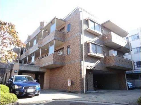 2LDK apartment in Shinagawa Ward, Tokyo - Photo 1