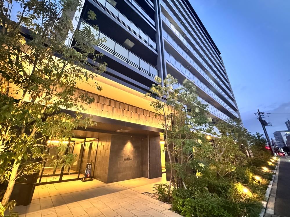 3LDK apartment in Moriguchi, Osaka - Photo 1
