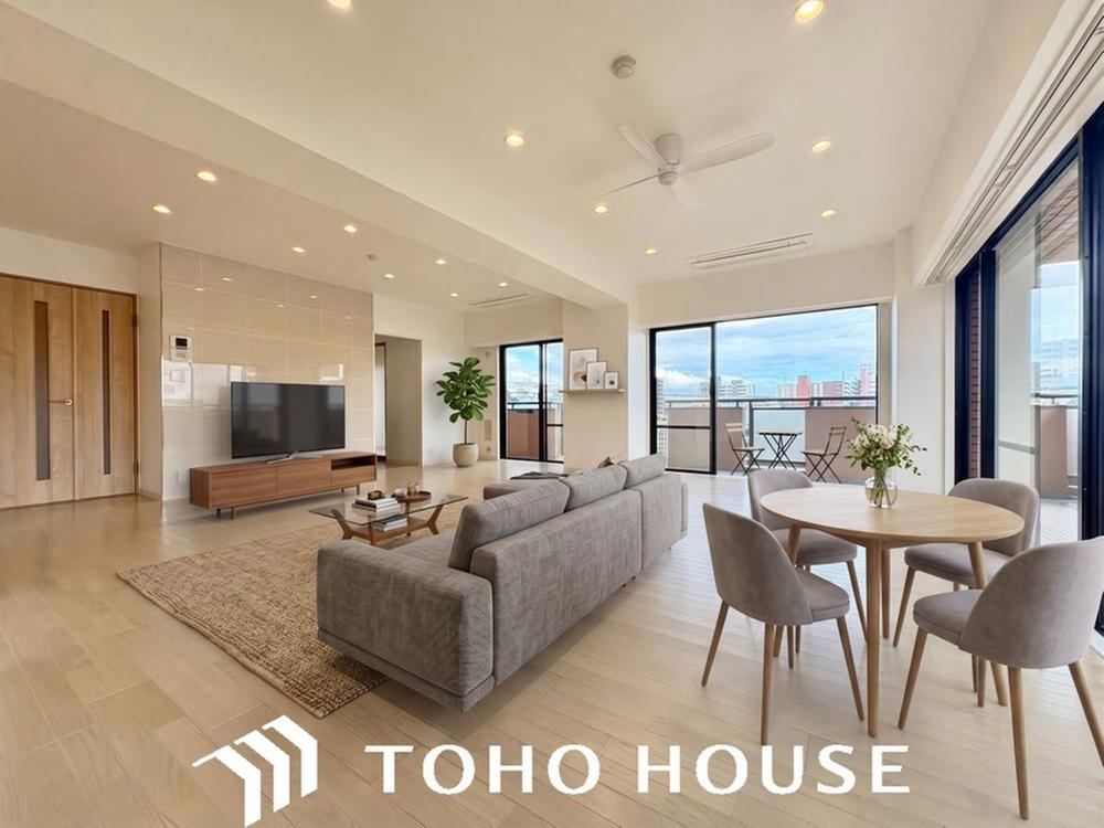 3LDK apartment in Toyonaka, Osaka - Photo 1