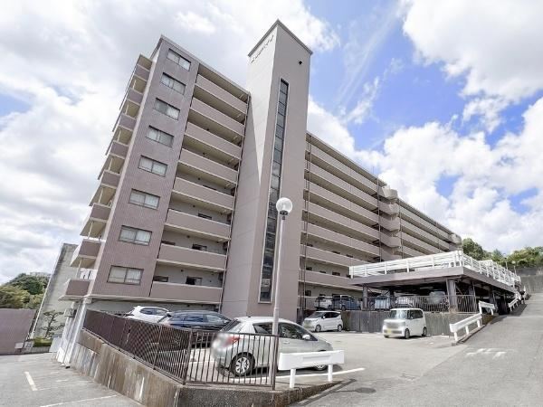 3LDK apartment in Oita, Oita - Photo 1