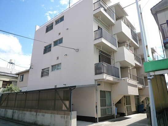 1LDK apartment in Minami Ward, Hiroshima - Photo 1