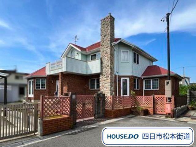 6LDK house in Yokkaichi, Mie - Photo 1
