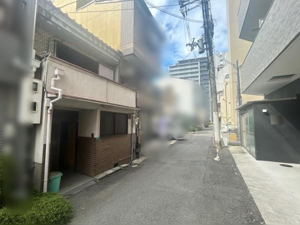 3DK house in Higashinari Ward, Osaka - Photo 1