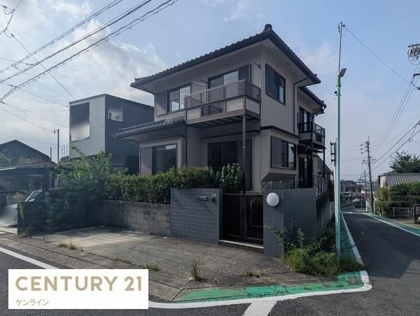 4LDK house in Tempaku Ward, Nagoya, Aichi - Photo 1