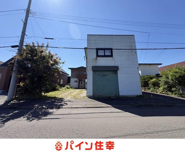 298 m² land in Tomakomai, Hokkaido - Photo 1