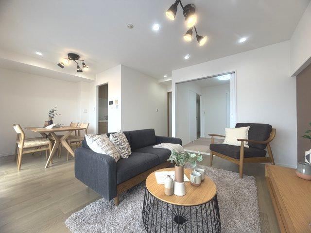 3LDK apartment in Tarumi Ward, Kobe, Hyogo - Photo 1