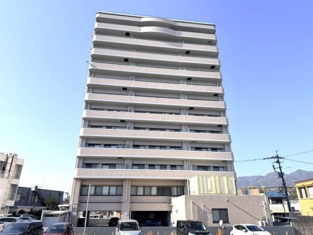 3LDK apartment in Hatsukaichi, Hiroshima - Photo 1