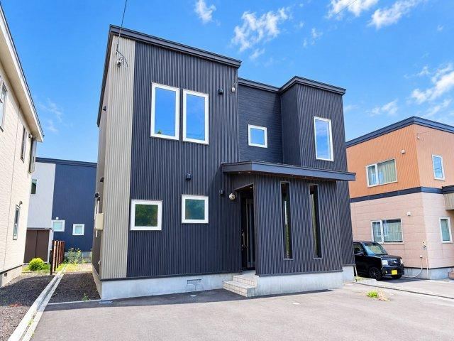 3LDK house in Ishikari, Hokkaido - Photo 1