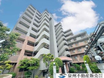 4LDK apartment in Tadaoka, Semboku District