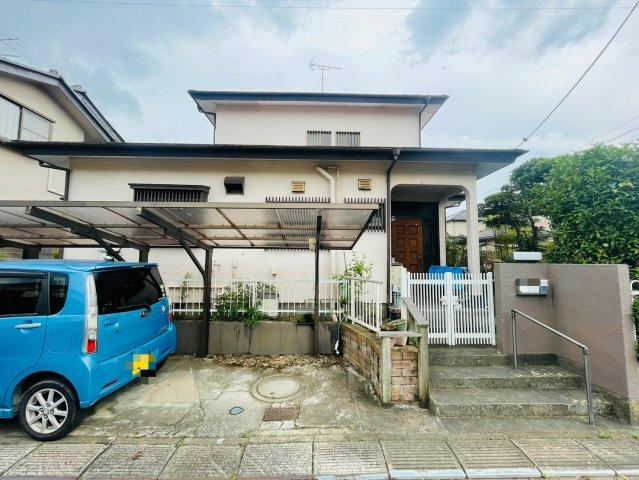 5LDK house in Toride, Ibaraki - Photo 1