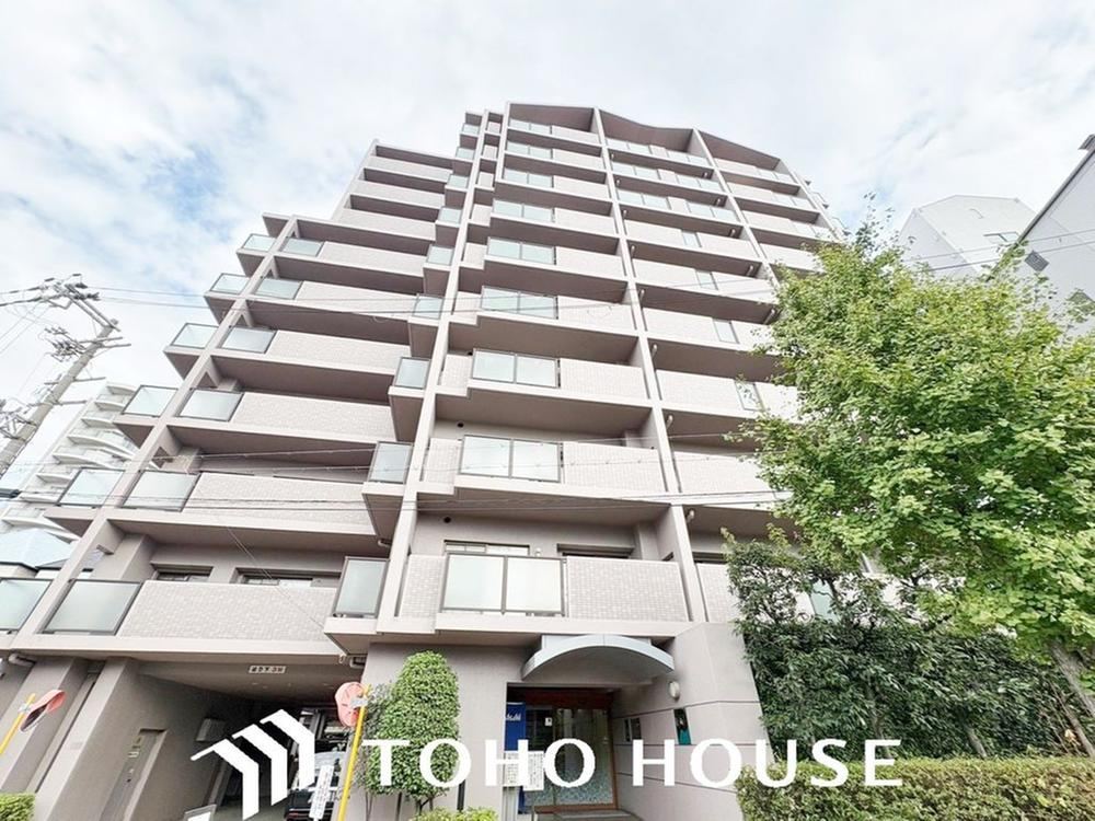 3LDK apartment in Suminoe Ward, Osaka - Photo 1