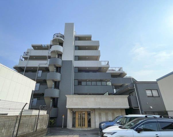 2LDK apartment in Tama Ward, Kawasaki, Kanagawa - Photo 1