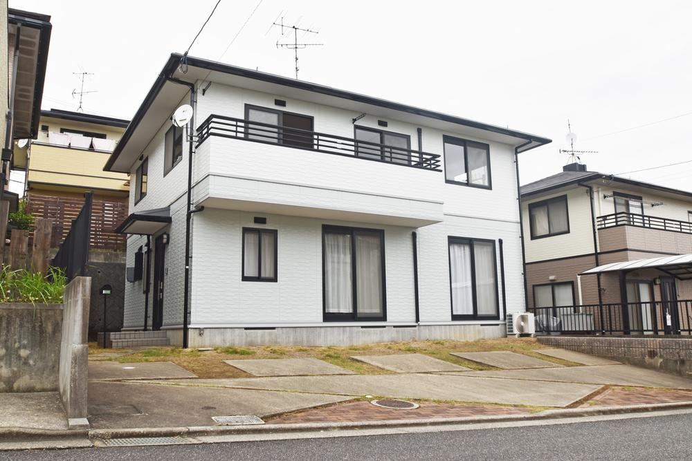 4LDK+S house in Hatsukaichi, Hiroshima - Photo 1