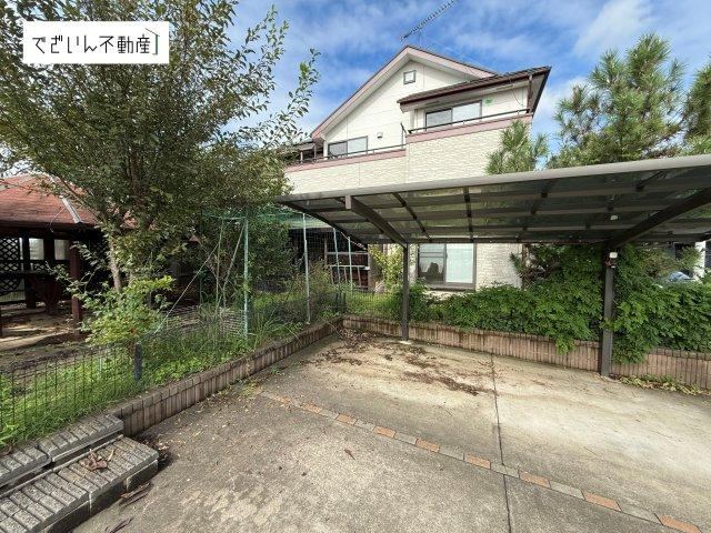 4LDK house in Kazo, Saitama - Photo 1