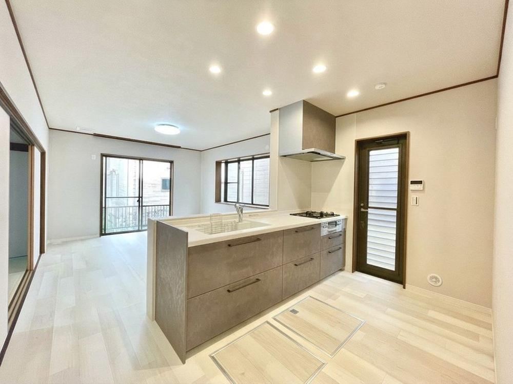 4LDK house in Sakura, Chiba - Photo 1