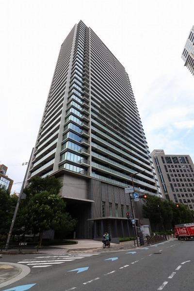 1LDK apartment in Kita Ward, Osaka - Photo 1