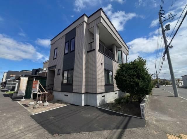 3LDK house in Higashi Ward, Sapporo, Hokkaido - Photo 1