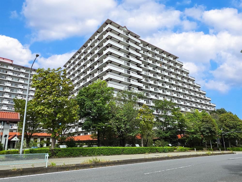studio apartment in Tsuzuki Ward, Yokohama, Kanagawa - Photo 1