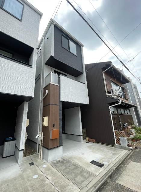 4LDK house in Nakamura Ward, Nagoya, Aichi - Photo 1