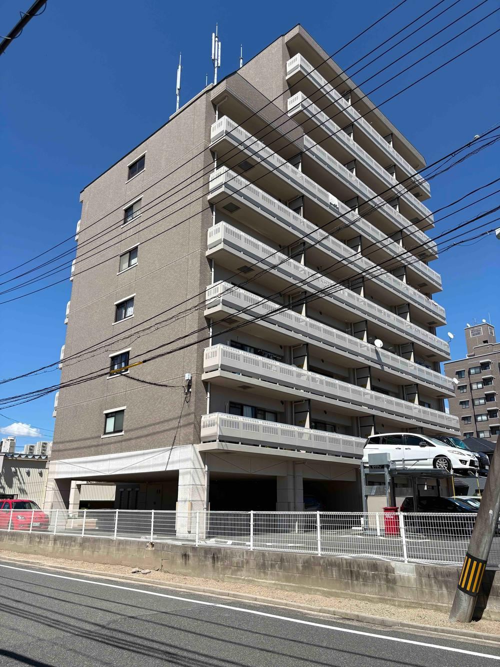 3LDK apartment in Minami Ward, Hiroshima - Photo 1