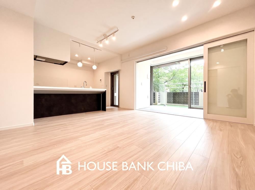 3LDK apartment in Hanamigawa Ward, Chiba - Photo 1